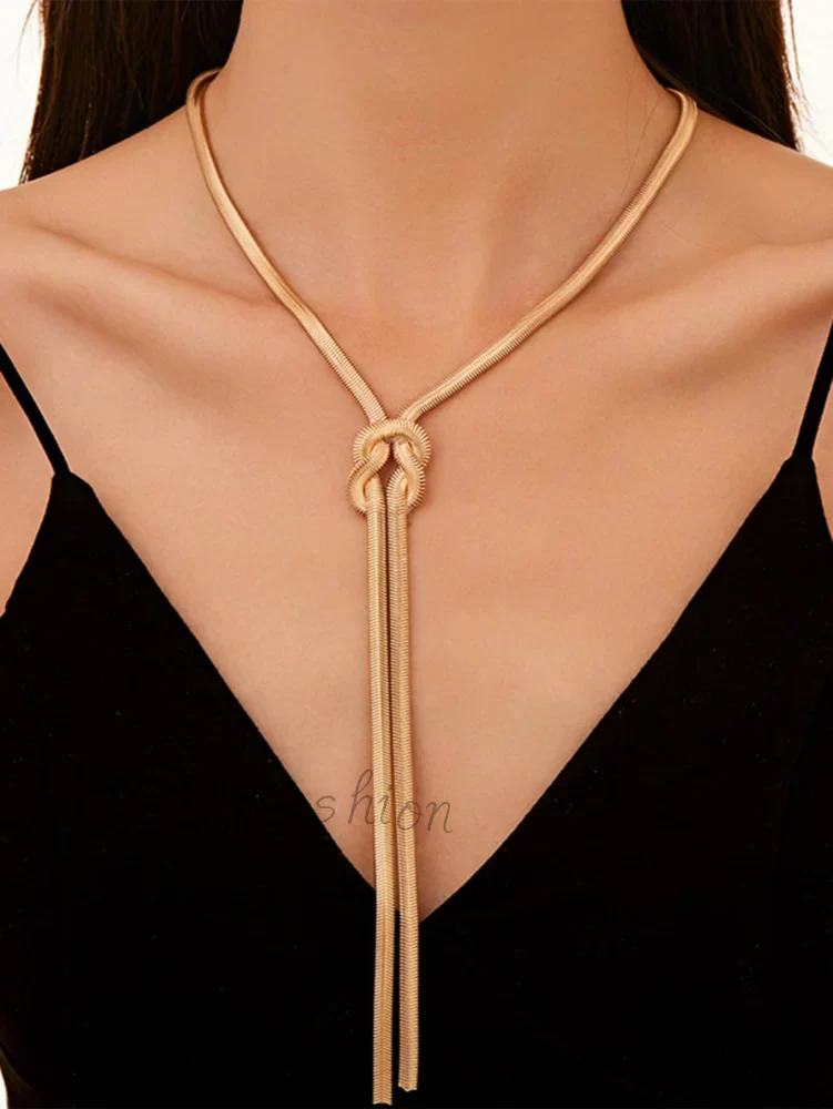 Amy Fashion - 1pc Minimalist Knot Decor Layered Chain Necklace - Image 6