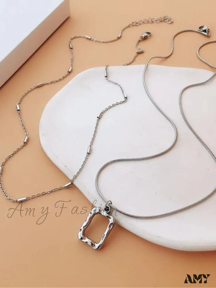 Amy Fashion - 2pcs/set Geo Charm Necklace - Image 2