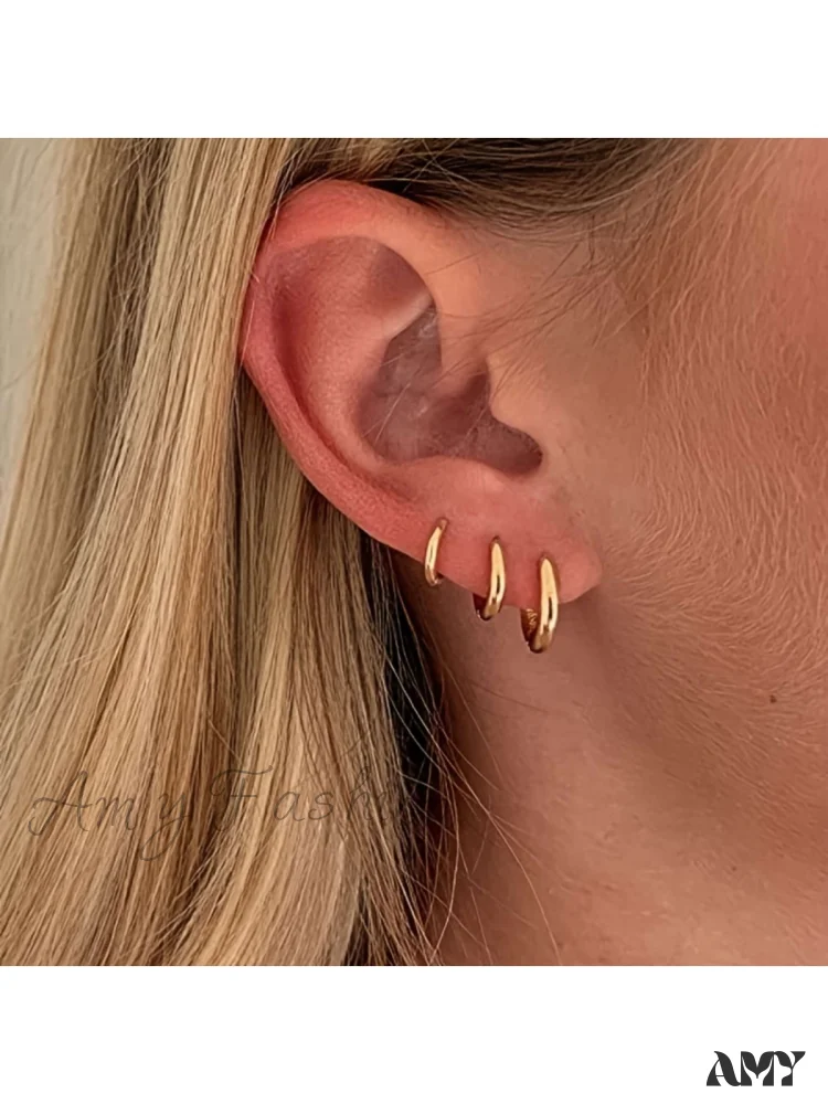 Amy Fashion - 3 Pairs Huggie Hoop Earrings