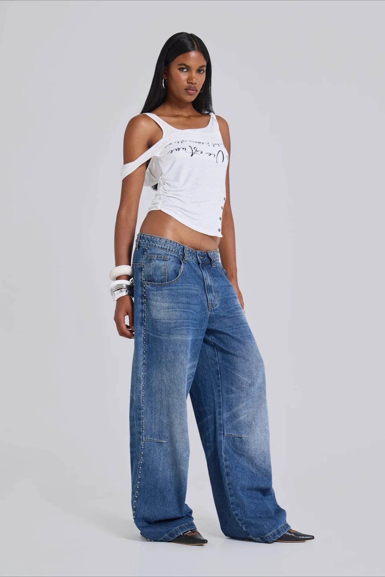Beaded Wide Leg Denim Jeans - Image 4