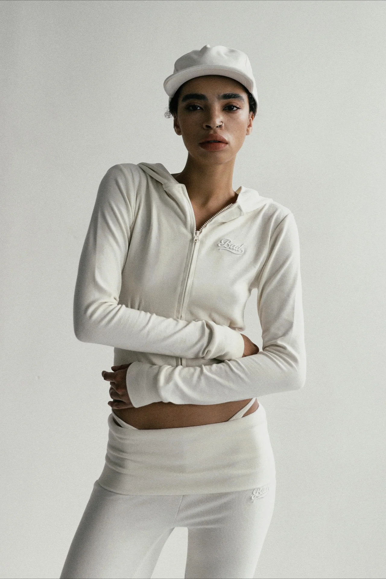 Carmine Zip-Up Embroidered Crop Hoodie - Image 11