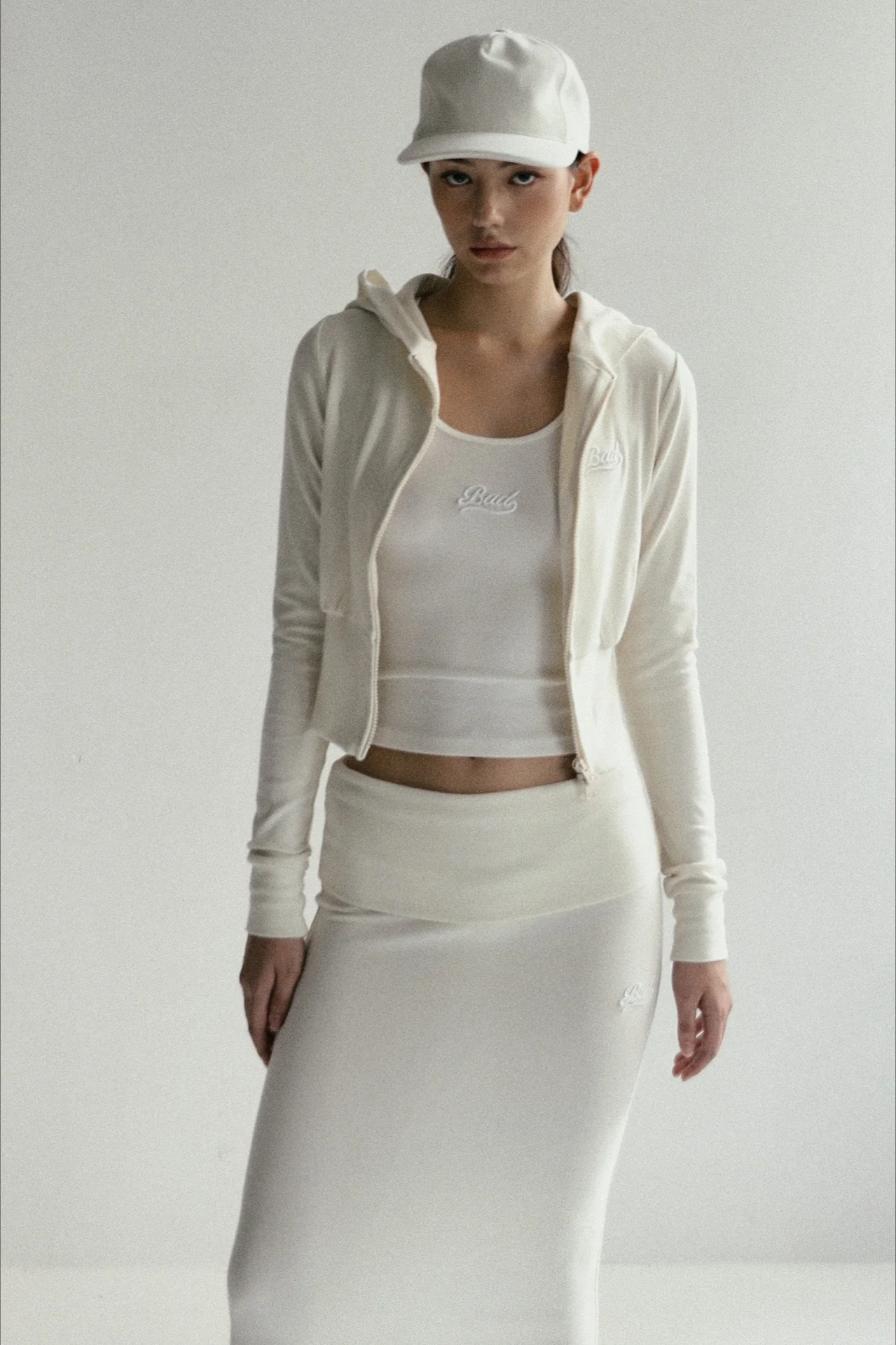 Carmine Zip-Up Embroidered Crop Hoodie - Image 12