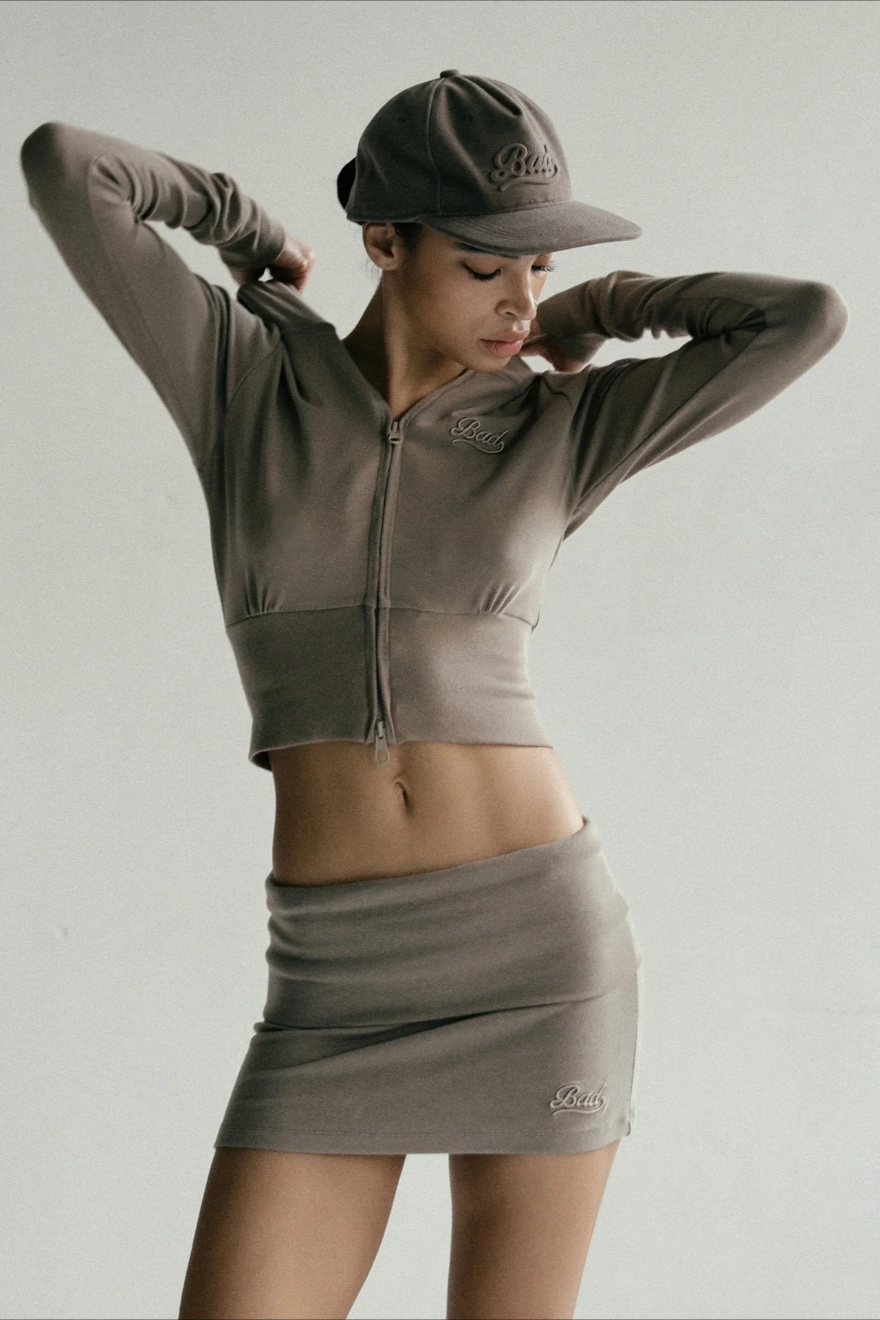 Carmine Zip-Up Embroidered Crop Hoodie - Image 3
