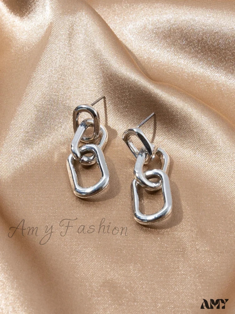 Amy Fashion - Chain Design Drop Earrings - Image 4
