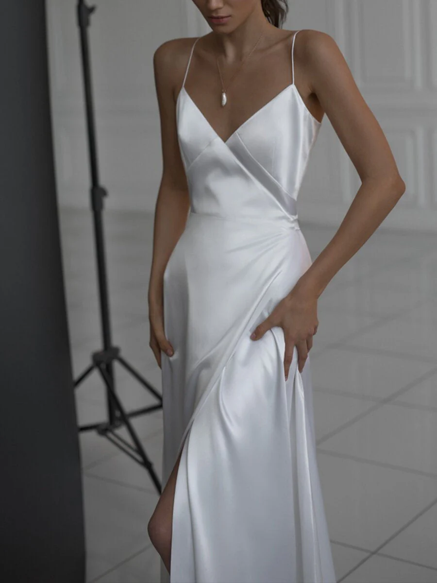 Elegant Sling V-Neck Evening Dress - Image 4