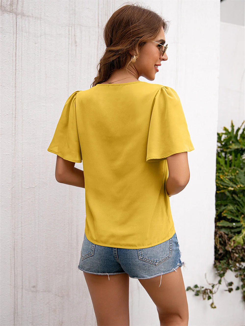 V-neck Stitched Eyelashes Lace-trimmed Ruffle Sleeve Loose Solid Color Top - Image 2