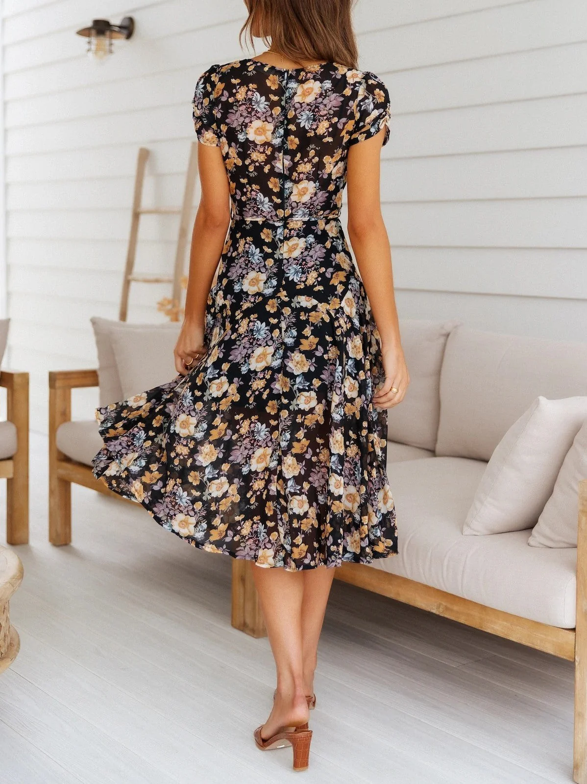 V-neck Bandage Holiday Casual Print Dress - Image 4