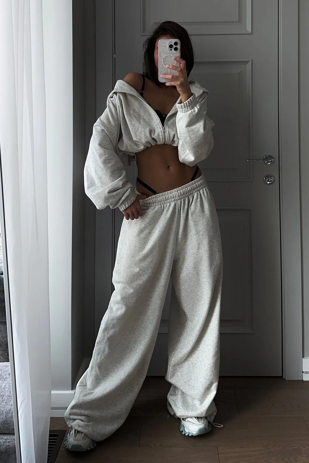 Two-piece Streetwear Loose Sweater Suit - Image 3