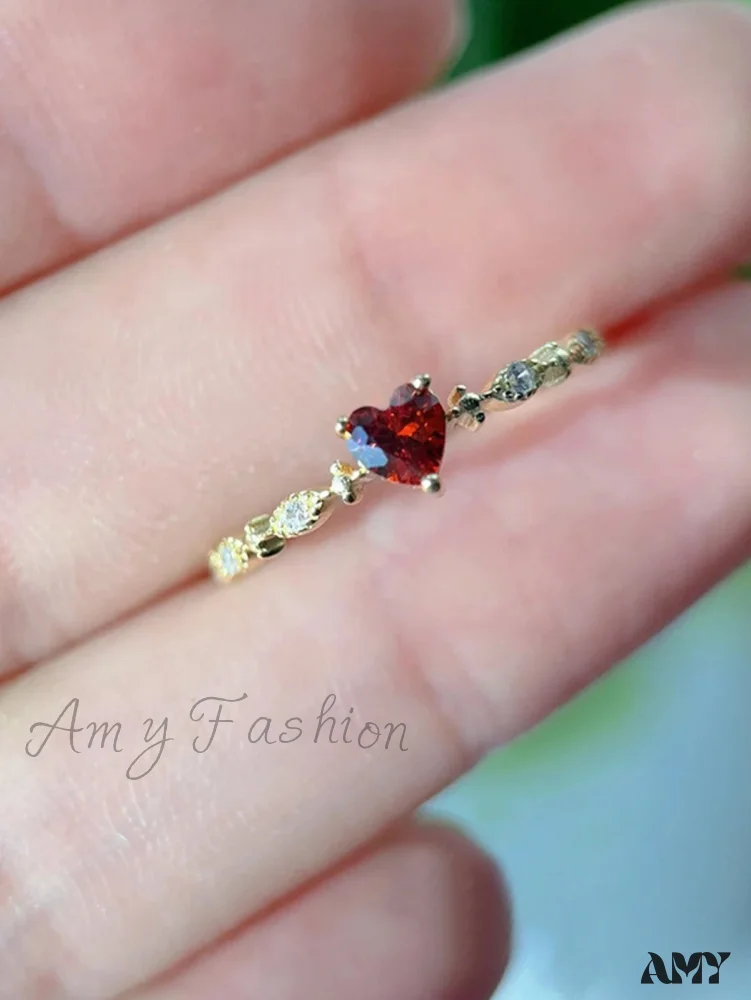 Amy Fashion - Cute Red Heart Ring - Image 3