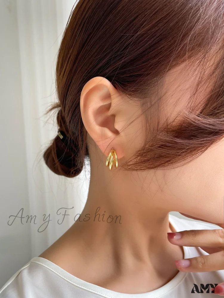Amy Fashion - Minimalist Cuff Hoop Earrings - Image 6