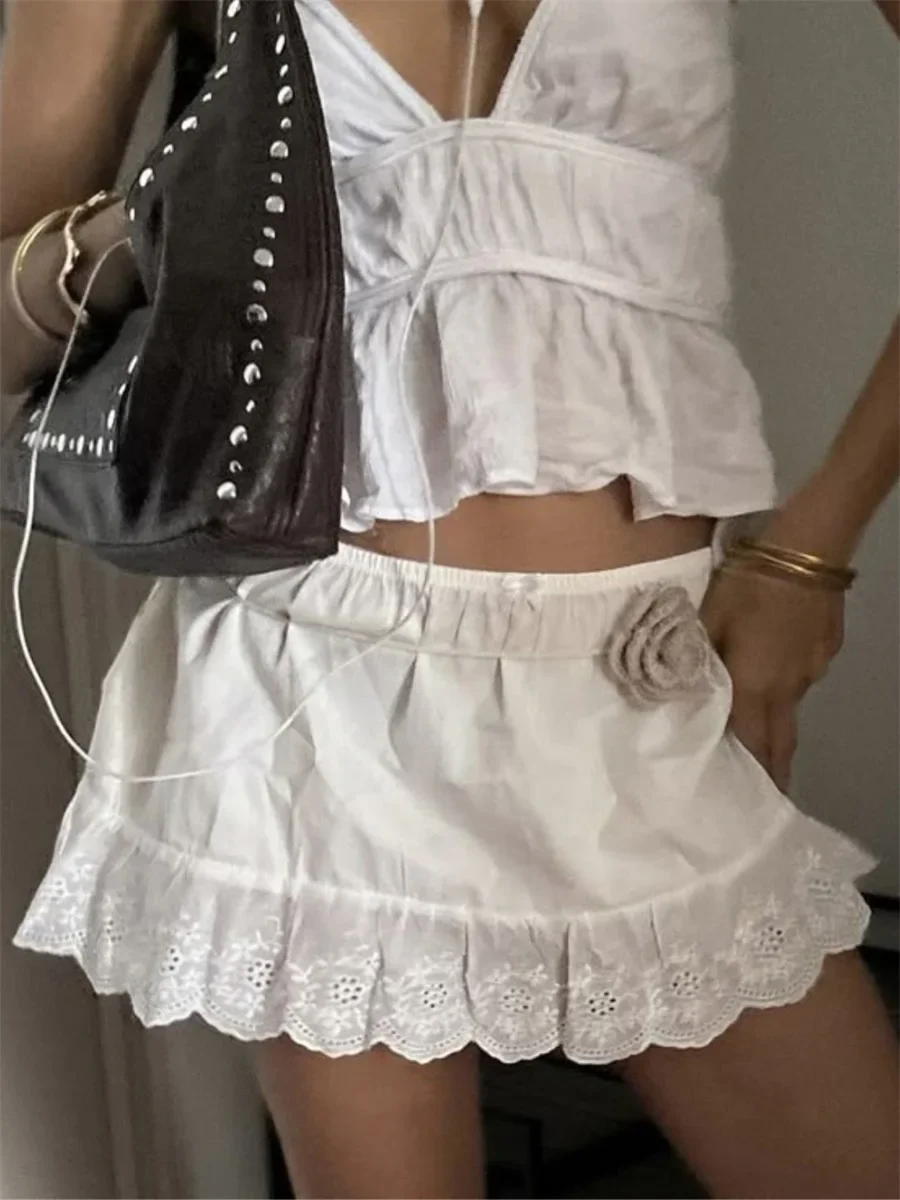 Eyelet Floral White Mini Skirt - Image 3