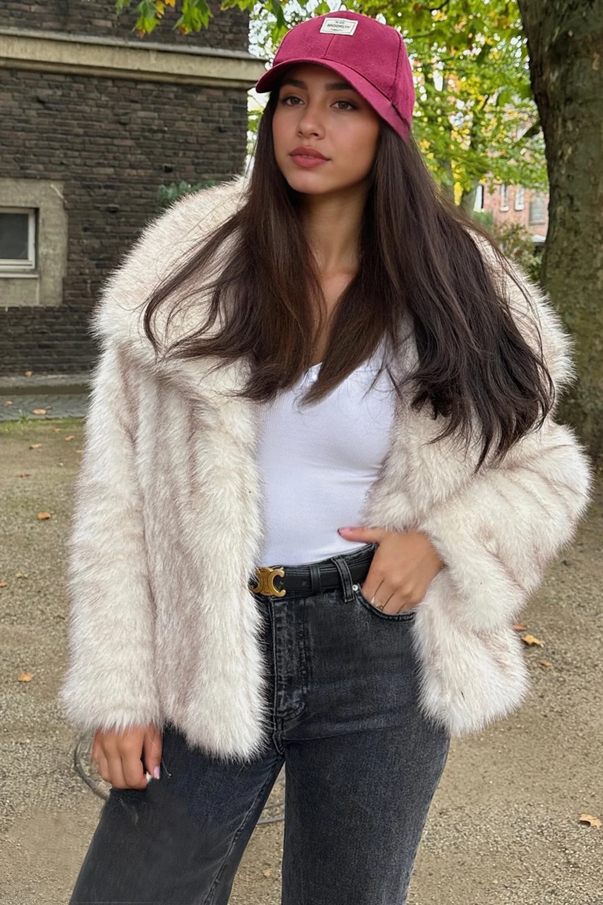 Faux Fox Fur Wide Collar Warm Loose Winter Coat - Image 4