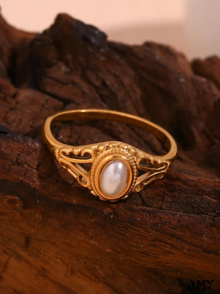 Amy Fashion - Faux Pearl Decor Ring