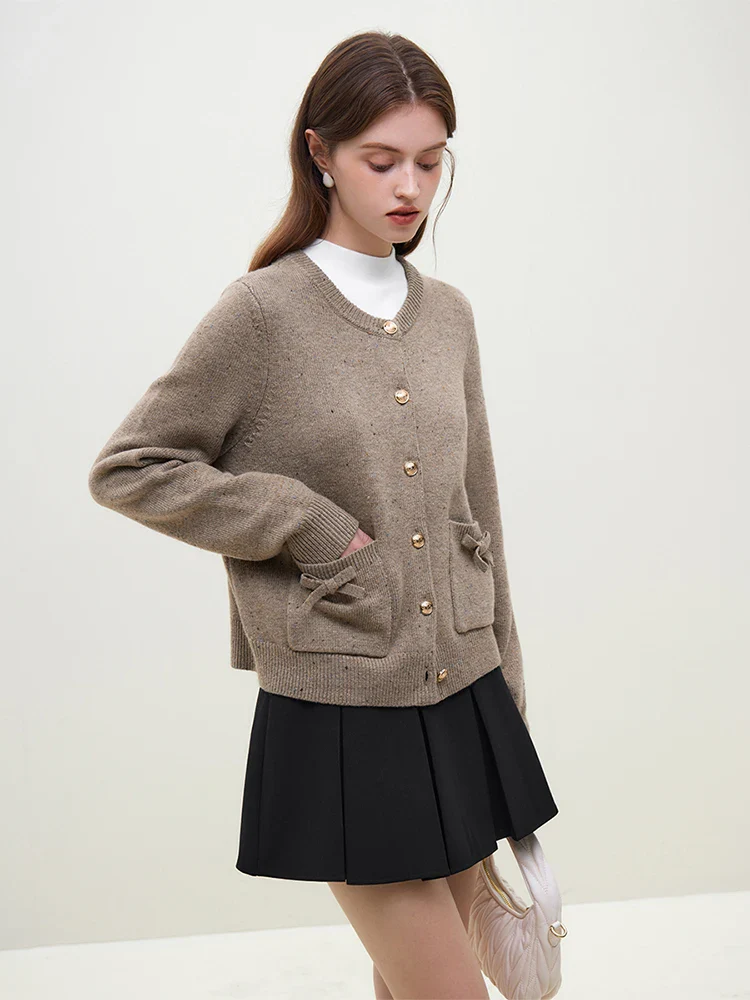 Handmade Bow Full Sleeve Knit Cardigan - Image 2