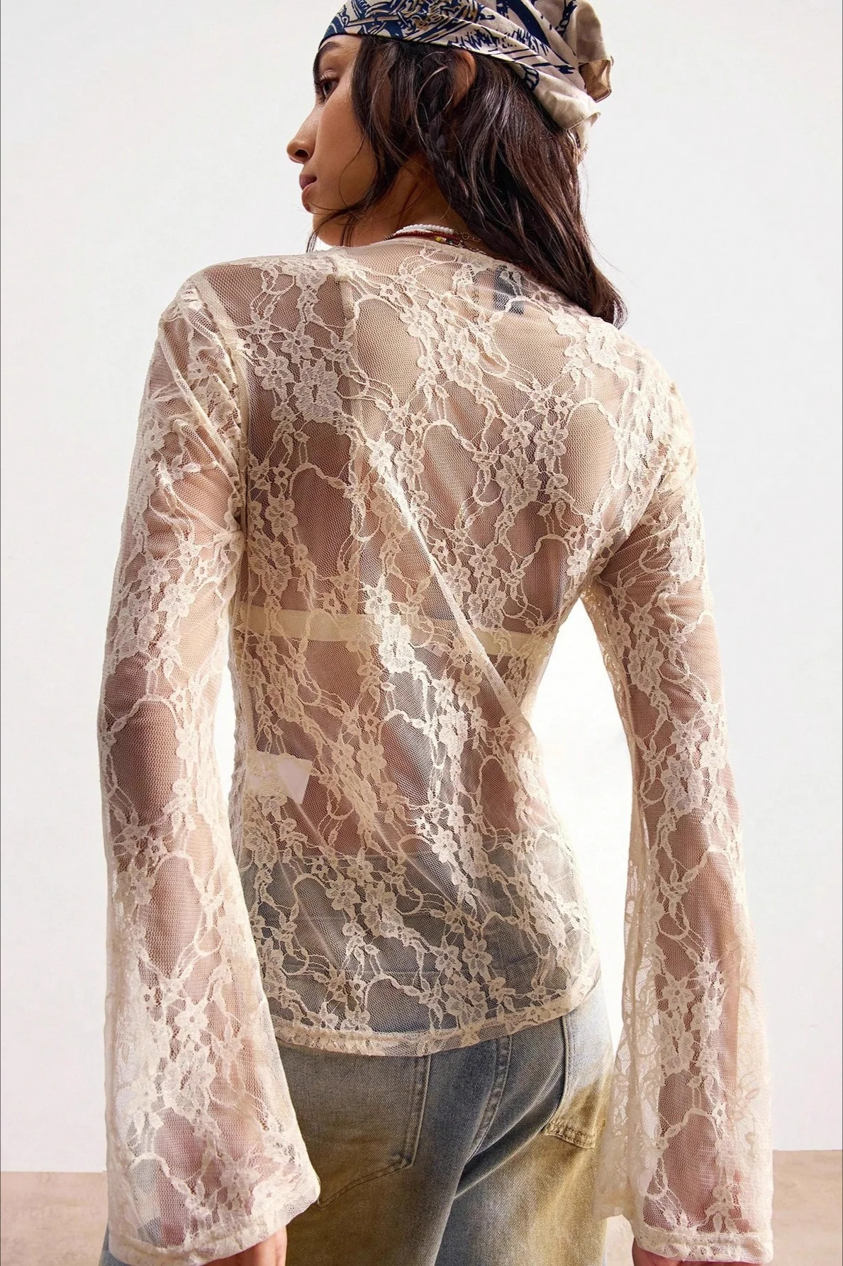Lace Semi-Sheer Slim Blouse - Image 4