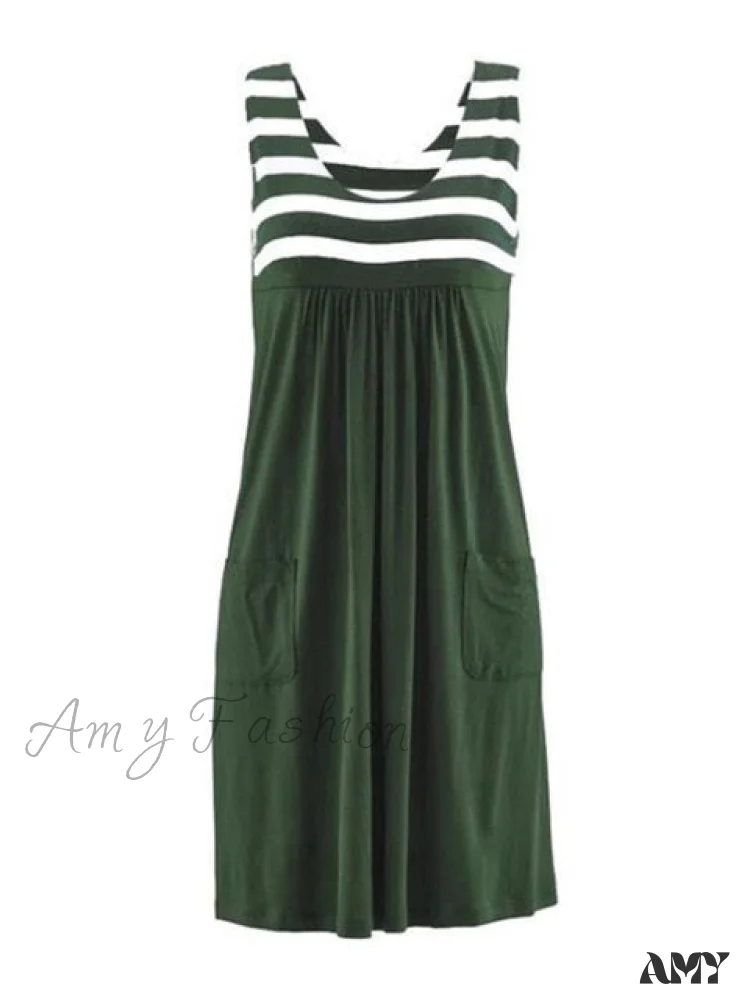 Amy Fashion - Large Size Loose Simple Sleeveless Dress - Image 7