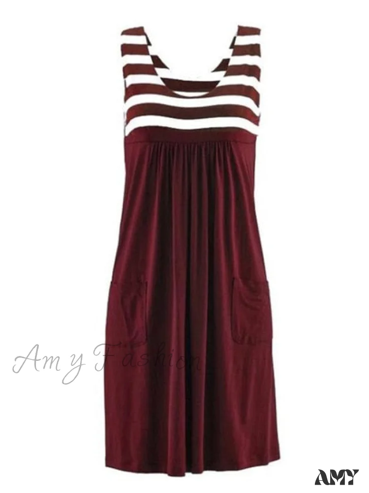 Amy Fashion - Large Size Loose Simple Sleeveless Dress - Image 8