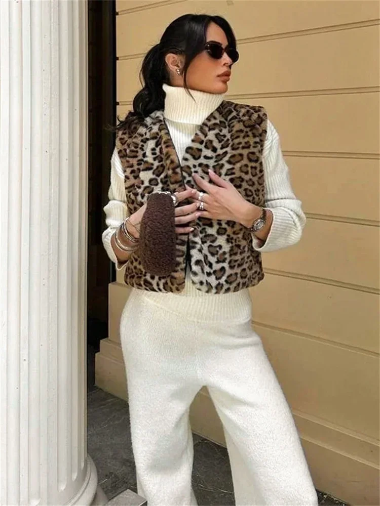 Leopard Printed Cropped Vest Coat - Image 2
