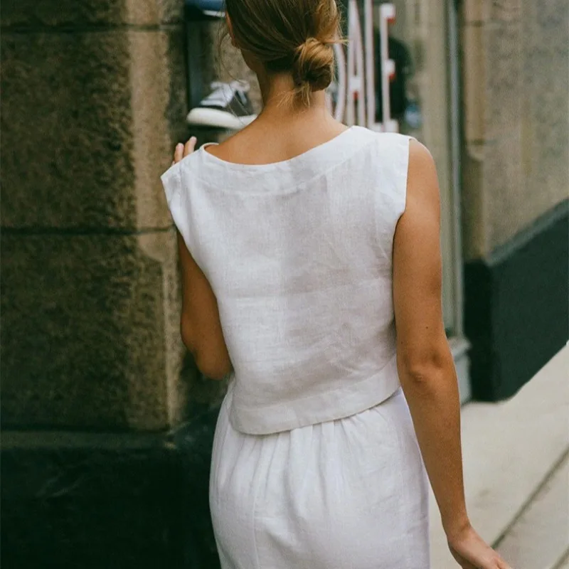 Linen Minimalist Loose Crop Top - Image 5