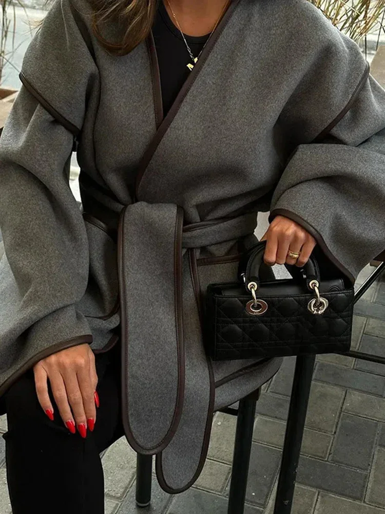 Loose Contrast Belted Woolen Coat - Image 2