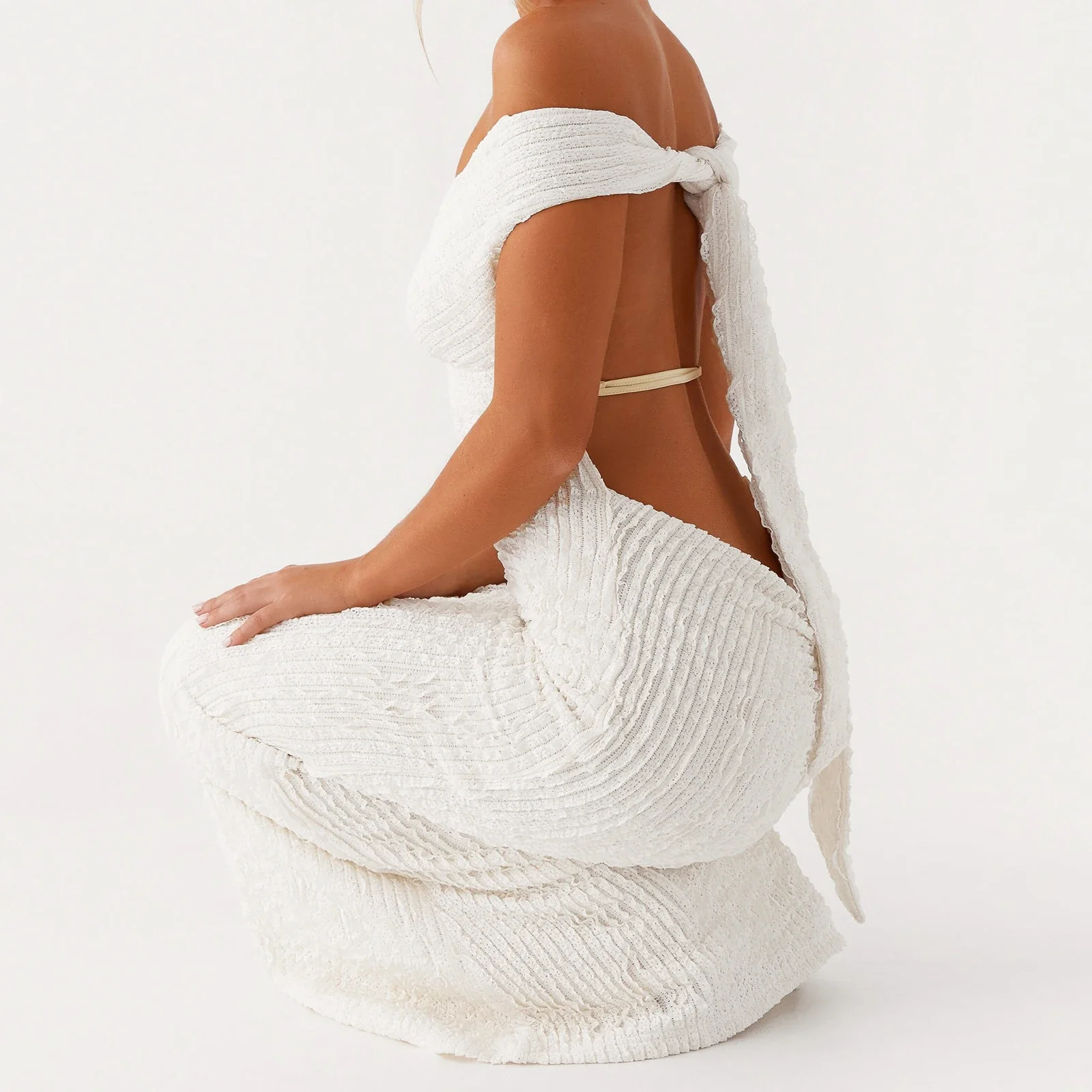 Off Shoulder Slash Neck Bo Bodycon Dress - Image 4