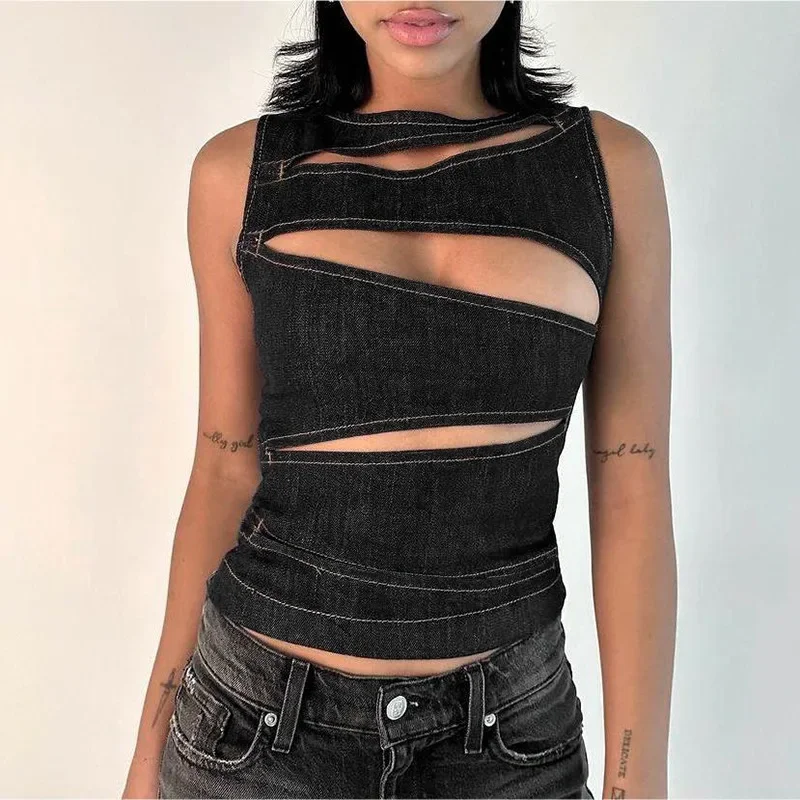 Round Neck Hollow Slim Crop Top - Image 3