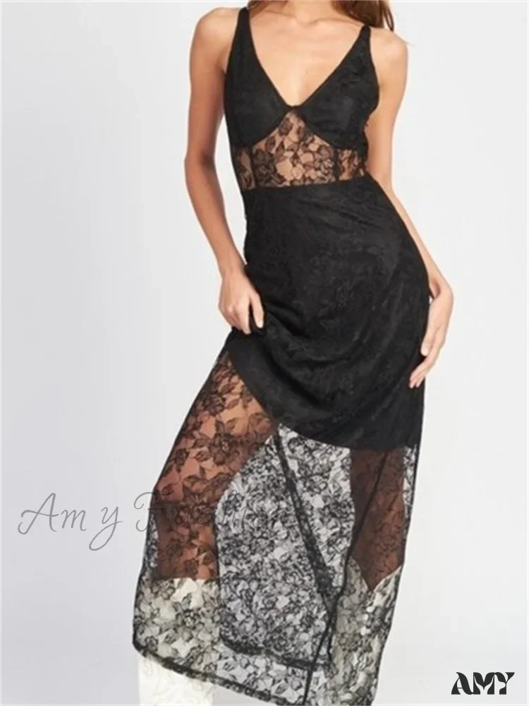 Amy Fashion - Sexy Women V Neck Sleeveless  Lace Patchwork Flower Embroidery Slim Tank  Summer Party Vestidos