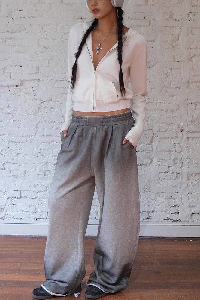 Slim-Fit Knit Zip-Up Cropped Hoodie - Image 4