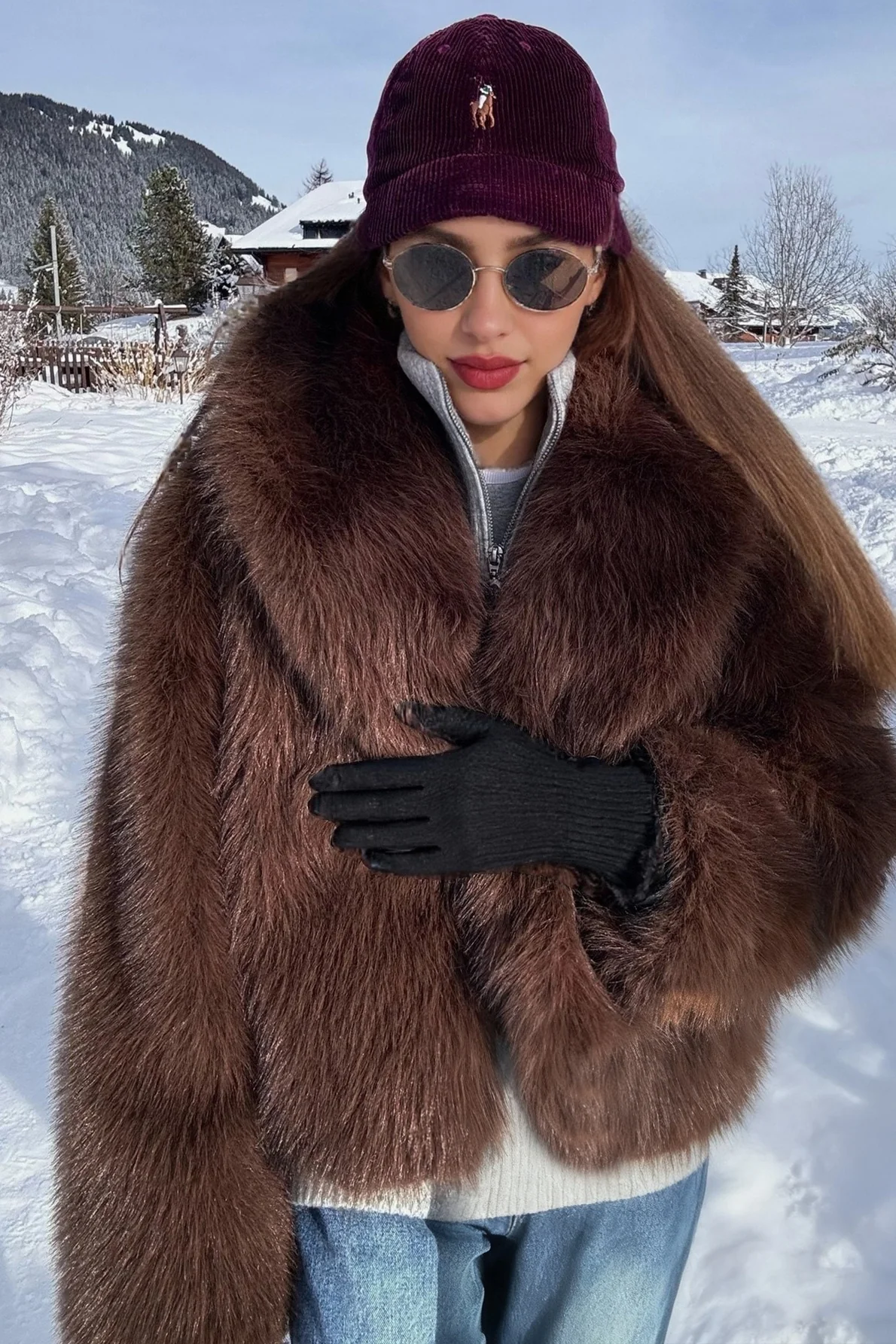 Slouchy Lapel Thick Faux Fur Effect Plush Winter Coat - Image 3
