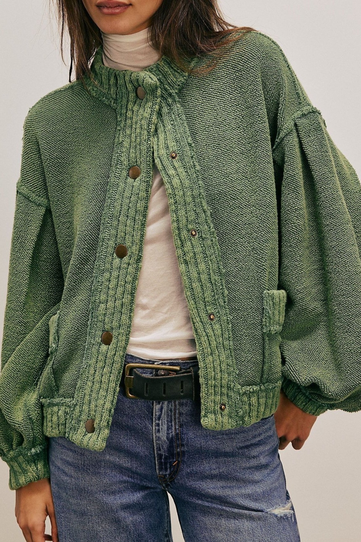 Slouchy Old Money Retro Loose Knit Cardigan - Image 4