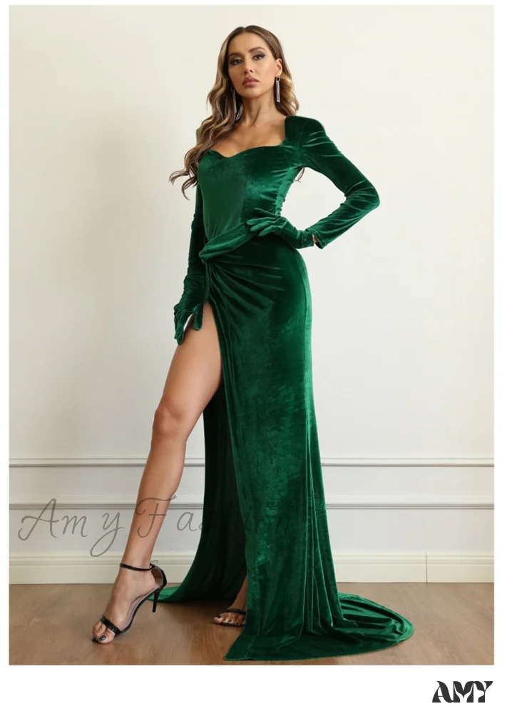 Amy Fashion - V-Neck Long Sleeves Velvet Criss-Cross Design Dress - Image 8