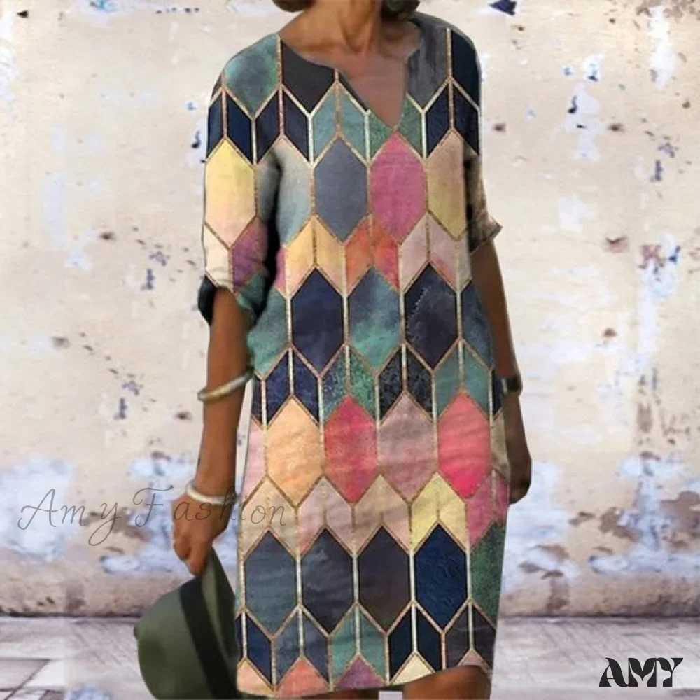 Amy Fashion - Vintage Printed V-neck Knee Length Straight Dresses - Image 2