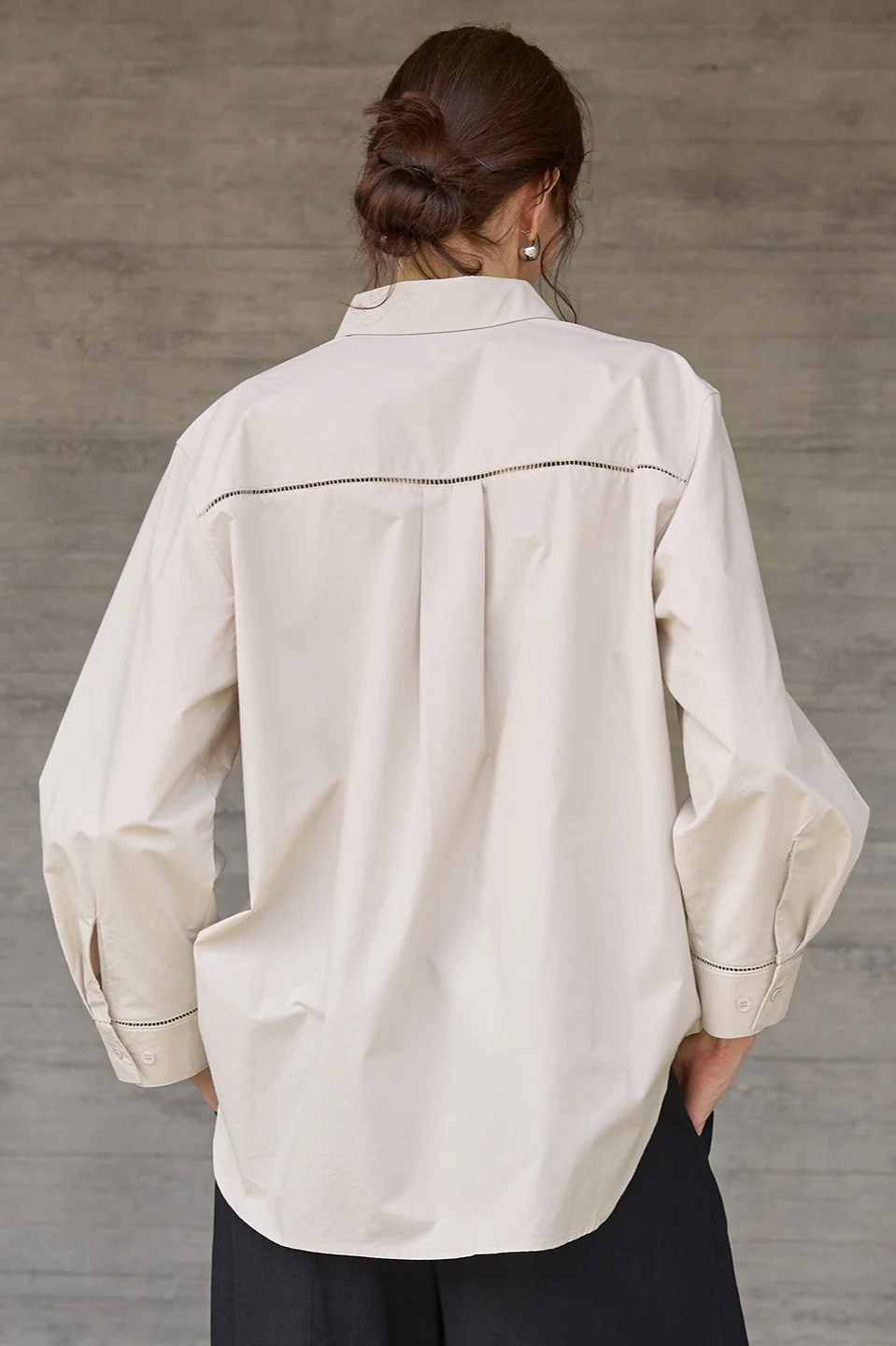 White High-Density Cotton Long-Sleeve Collared Blouse - Image 7
