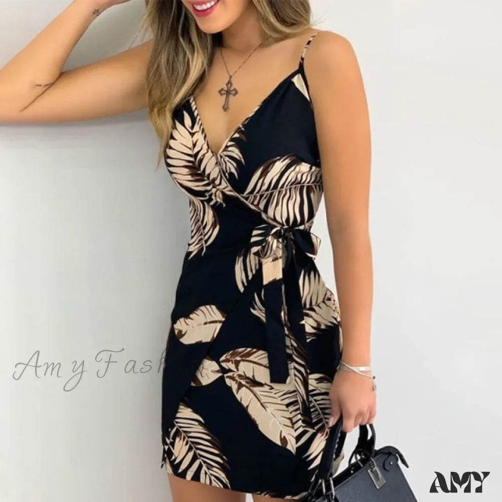 Amy Fashion - Holiday Floral Leaves Print Bodycon V-neck Mini Dress - Image 2